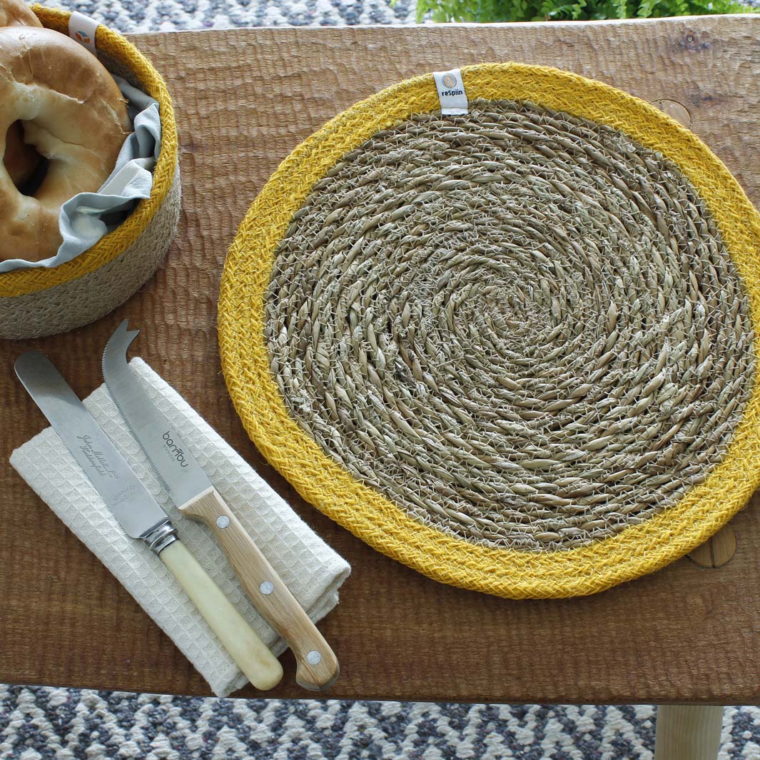 Set of 6 Seagrass & Jute Tablemats - Natural/Yellow