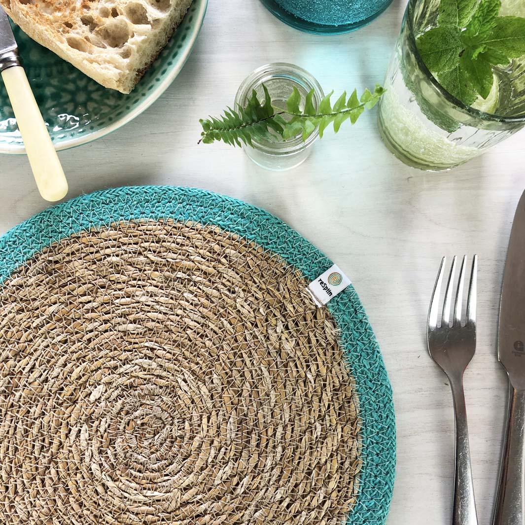 Set of 6 Seagrass & Jute Tablemats - Natural/Turquoise