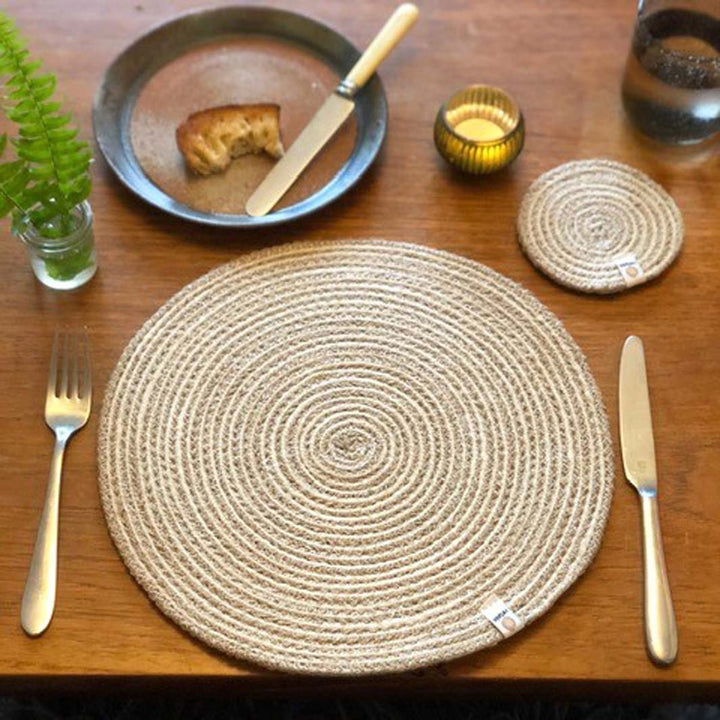 Jute Spiral Tablemat - Natural/White