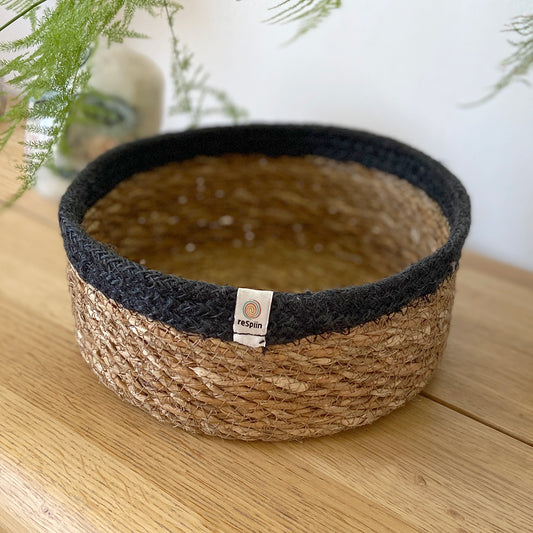 Seagrass & Jute Medium Shallow Basket - Natural/Black