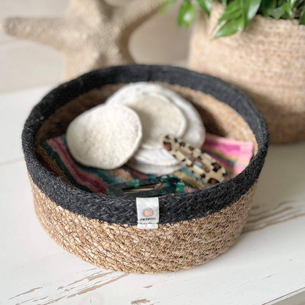 Seagrass & Jute Medium Shallow Basket - Natural/Black