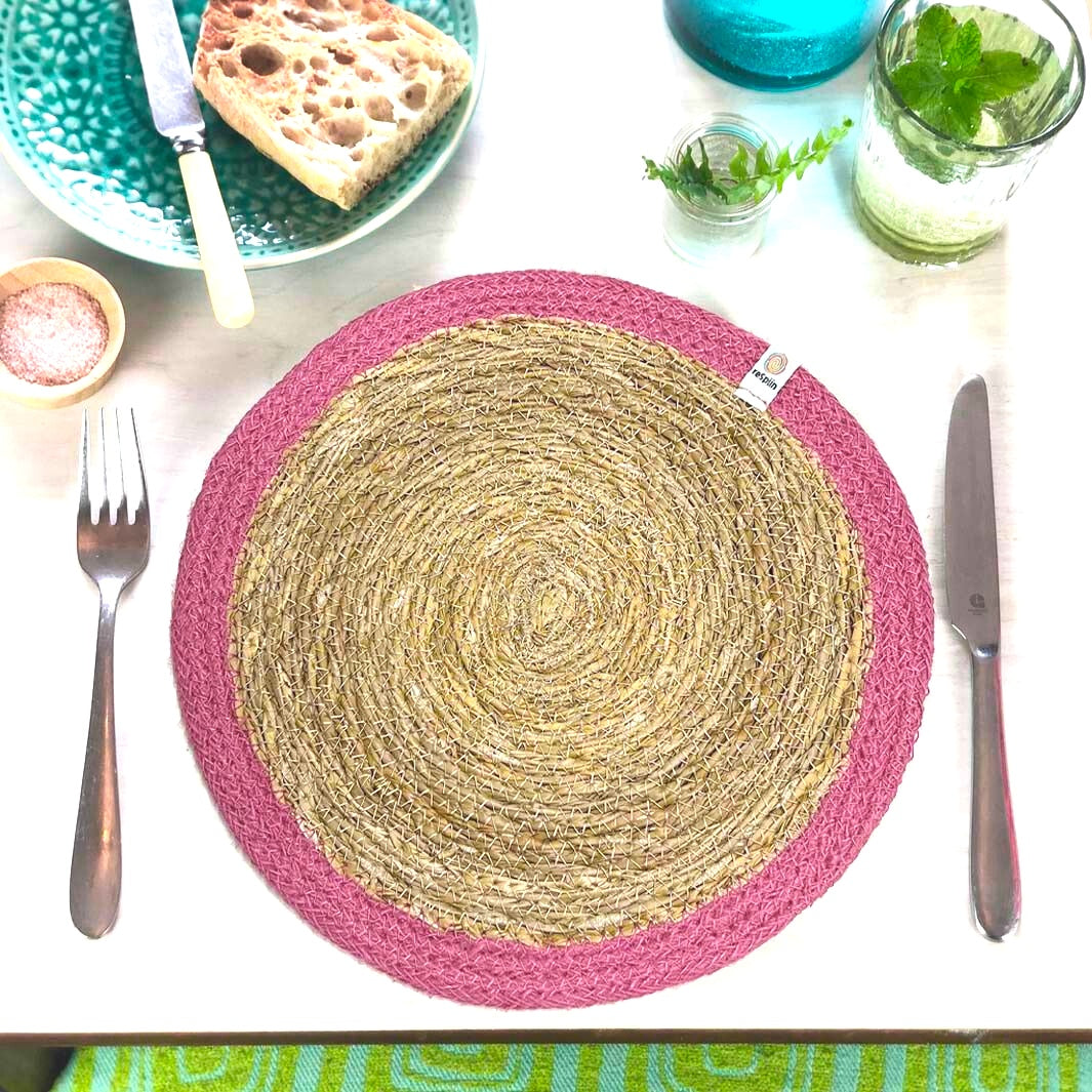 Set of 6 Seagrass & Jute Tablemats - Natural/Bright Pink