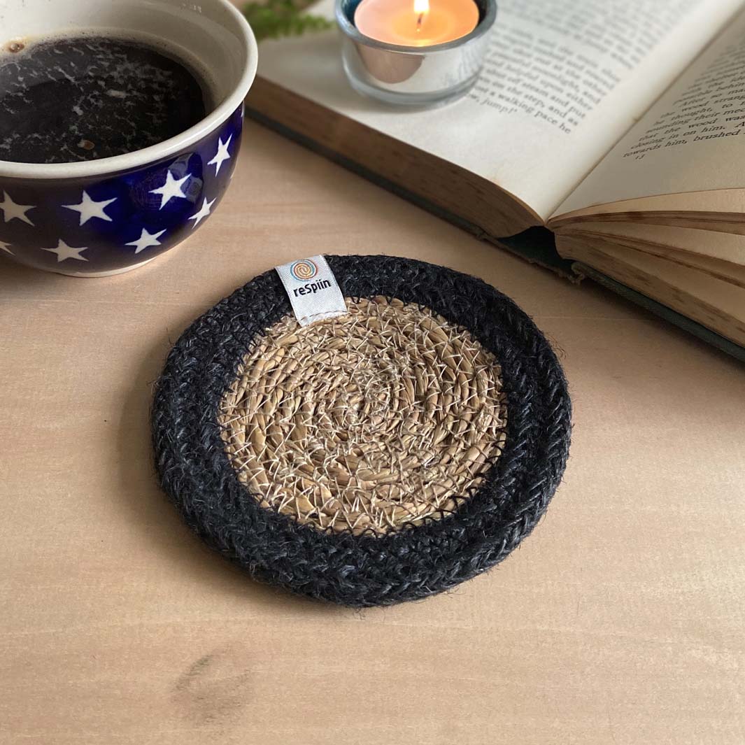 Seagrass & Jute Coaster - Green Tulip