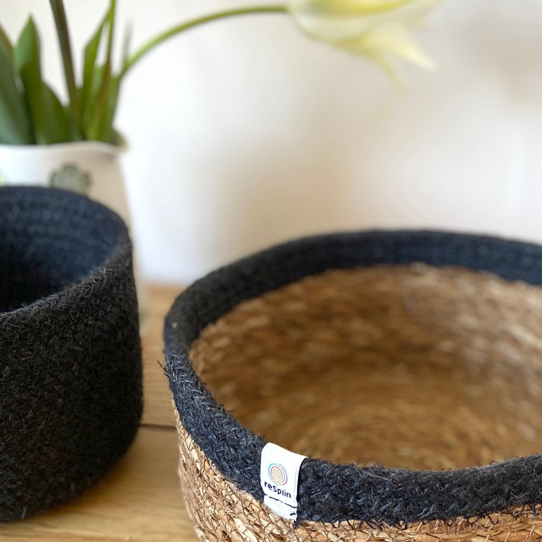 *NQP* Shallow Seagrass & Jute Basket - Natural/Black - Medium