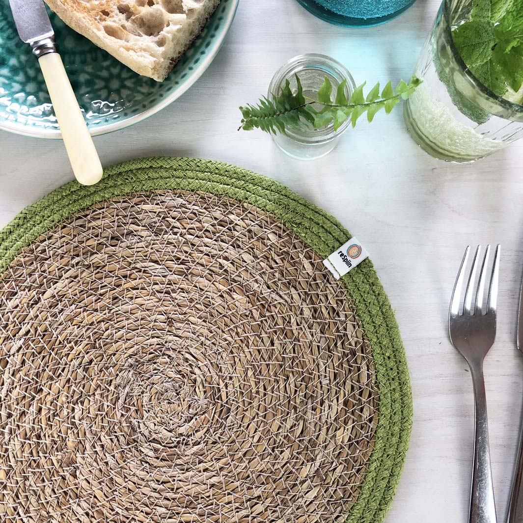 Woven Seagrass + Jute Tablemat - NATURAL/GREEN